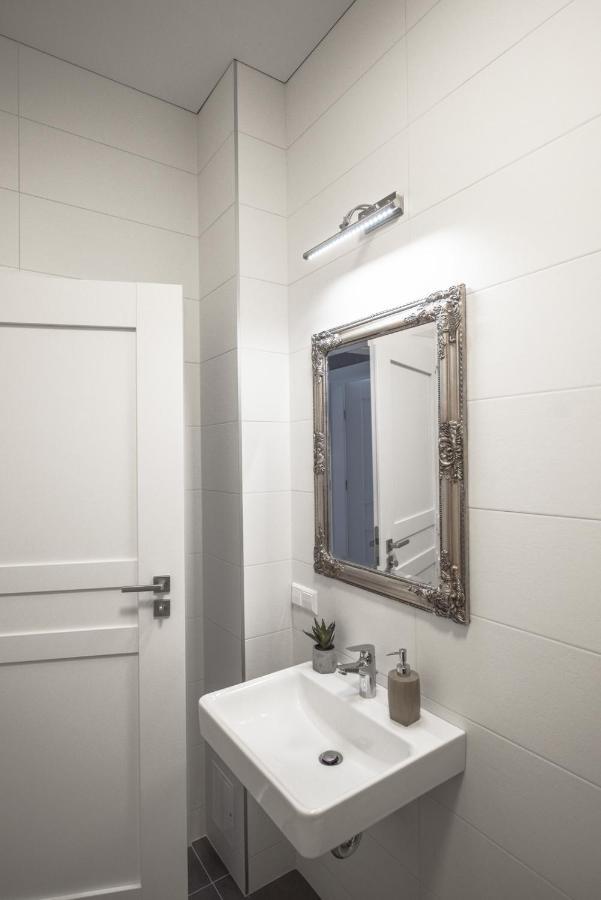 Appartamento Km Apartamentai Kaunas Esterno foto